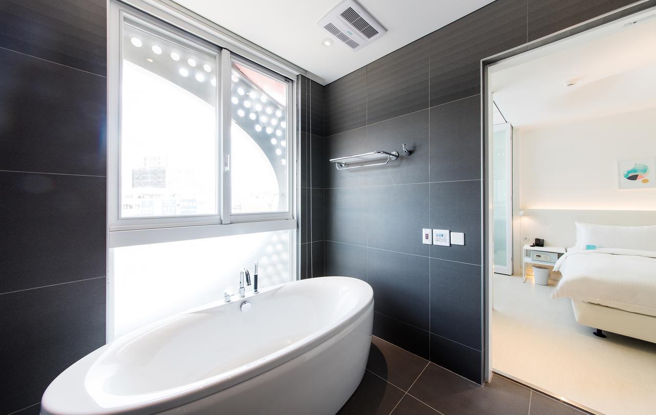 Hotelpoispois Taipei Exterior photo